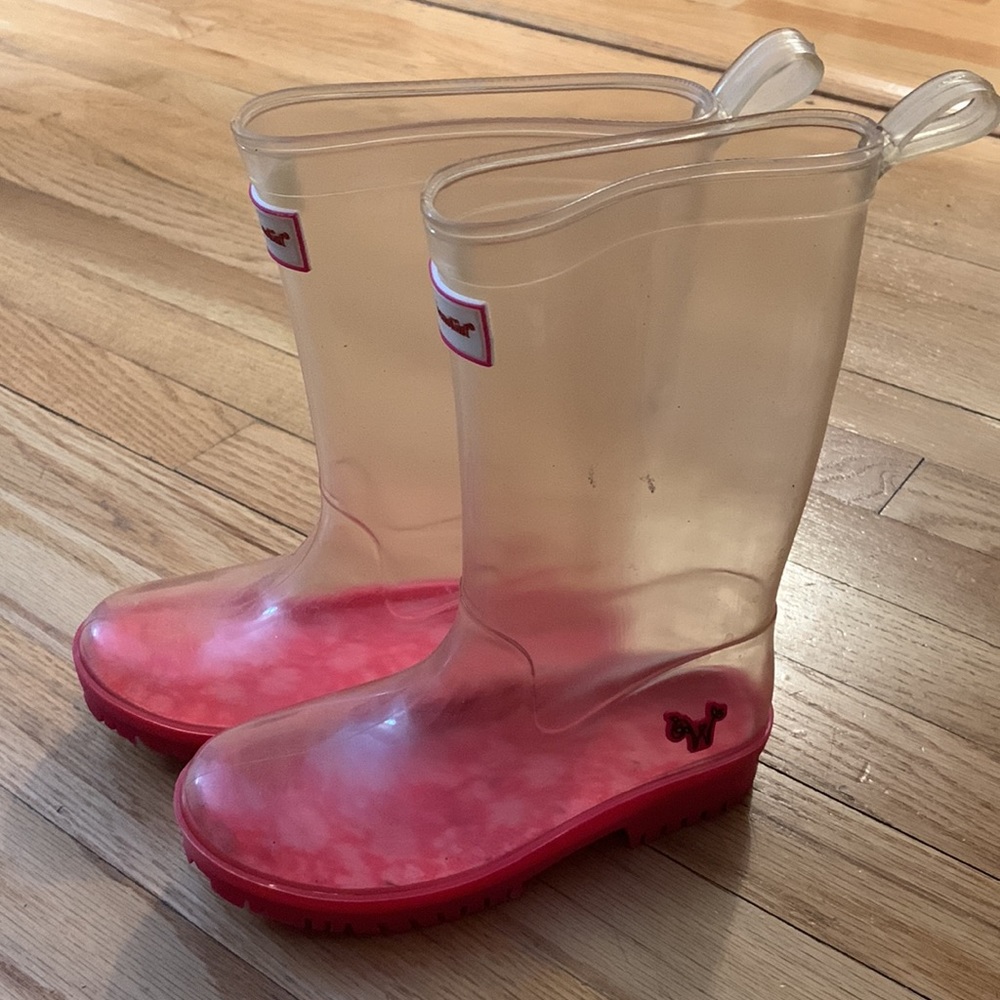 America Girl Wellie Wishers Peek-A-Boo Rain Boots.